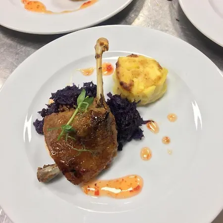 Elegance Gura Humorului