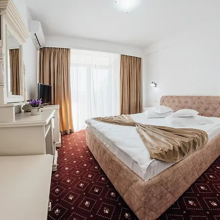 Elegance Affittacamere 4*